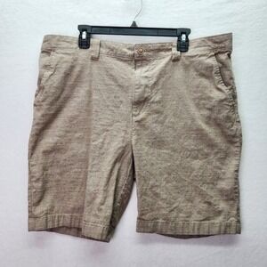Roundtree & Yorke Chino Shorts Mens 42W Khaki Casual Cotton Blend Classic Summer